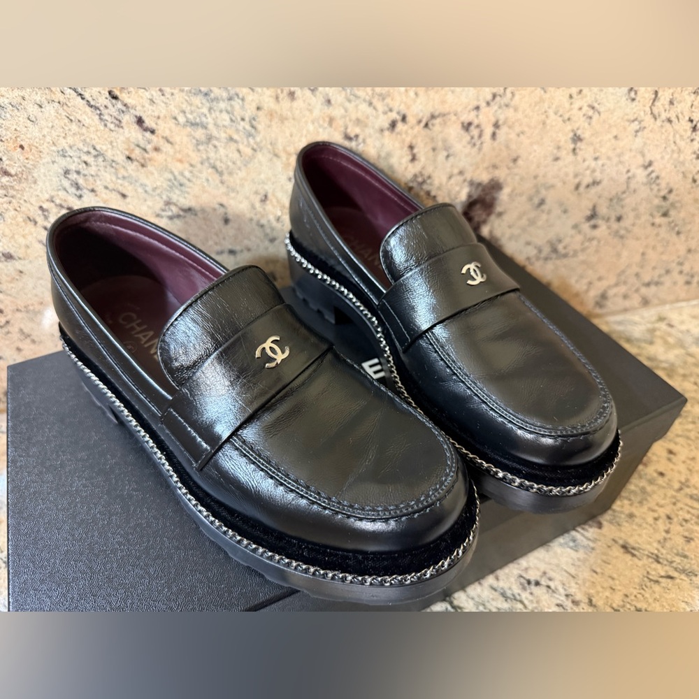 CHANEL Lambskin & Velvet Chain Loafers - 37/7